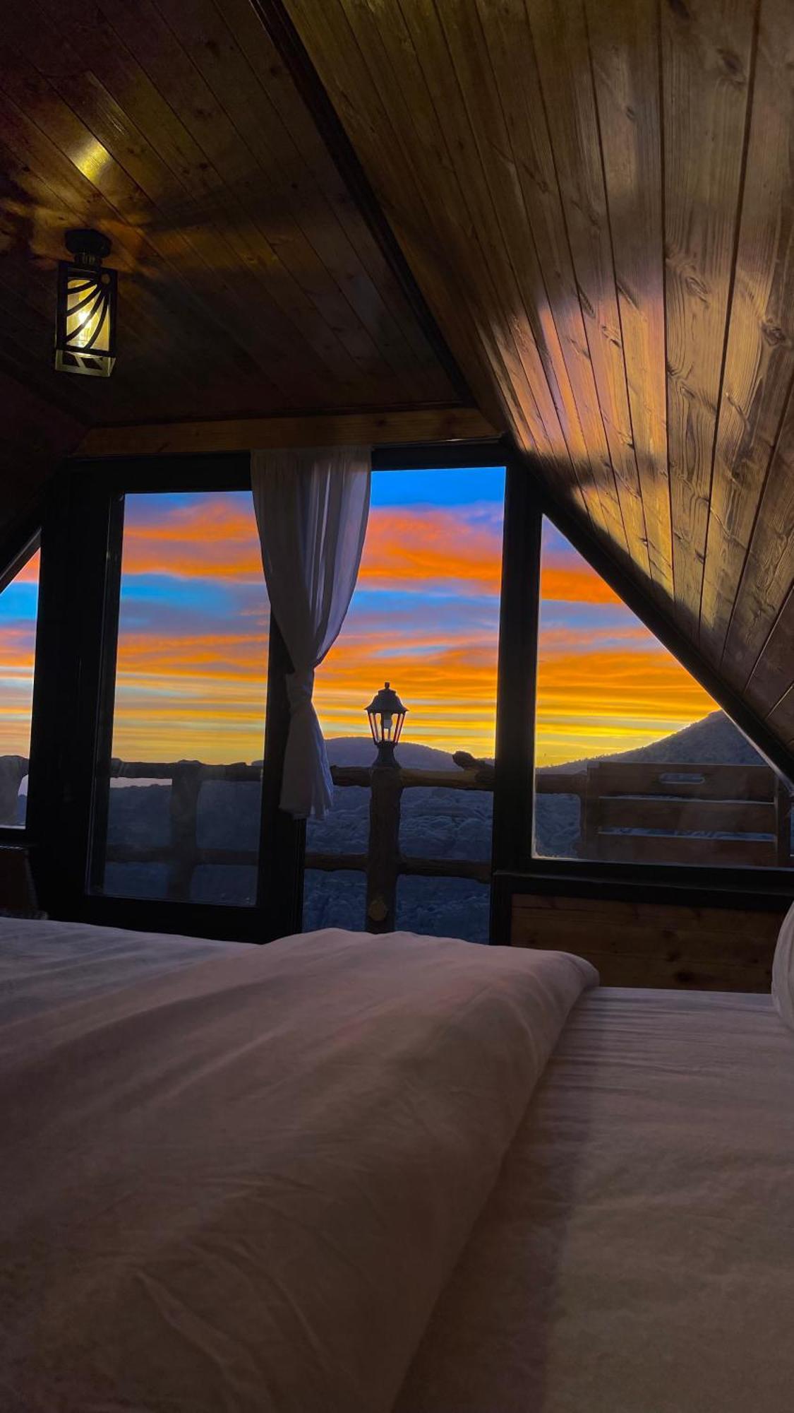 Hotel Dana Luxury Huts Extérieur photo