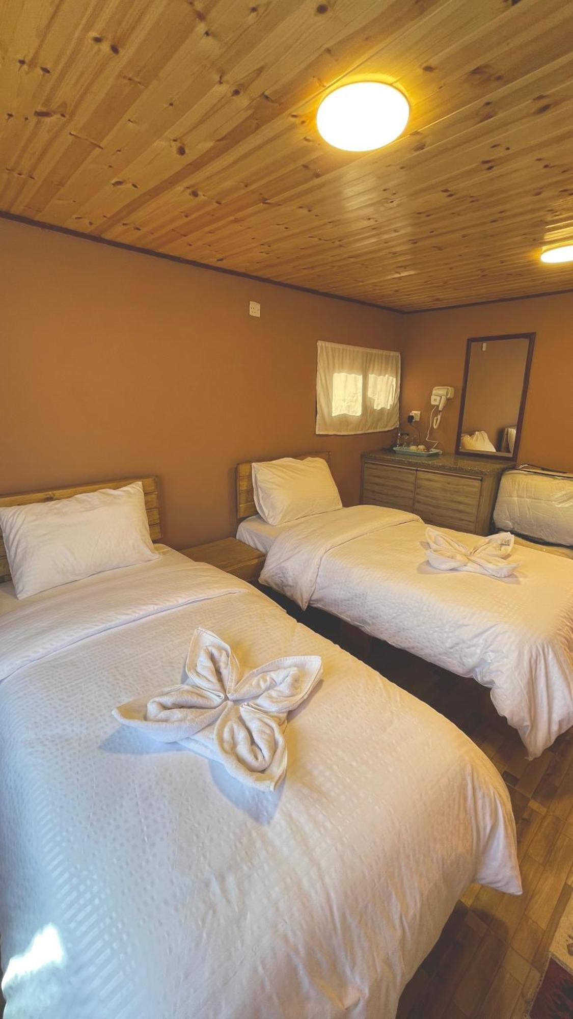 Hotel Dana Luxury Huts Extérieur photo