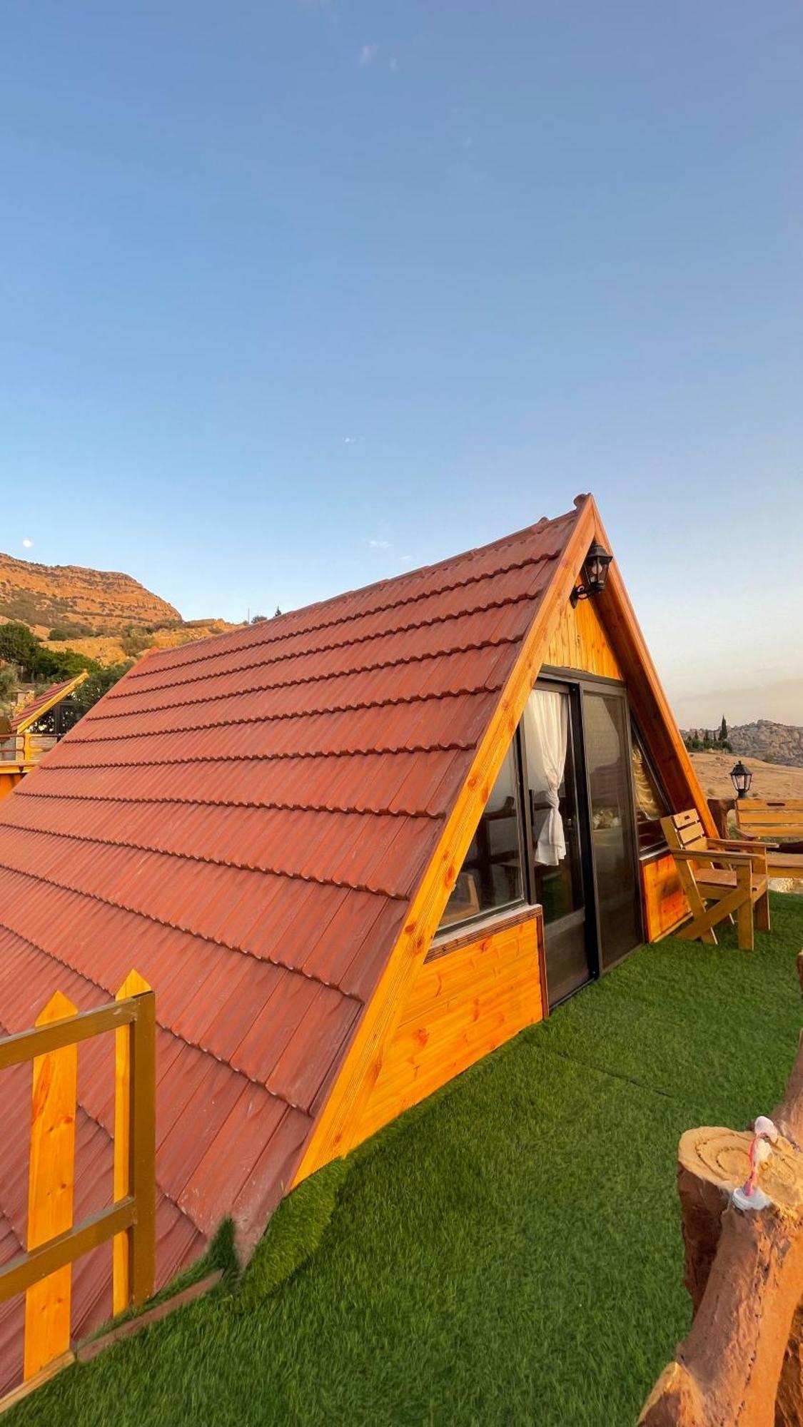 Hotel Dana Luxury Huts Extérieur photo