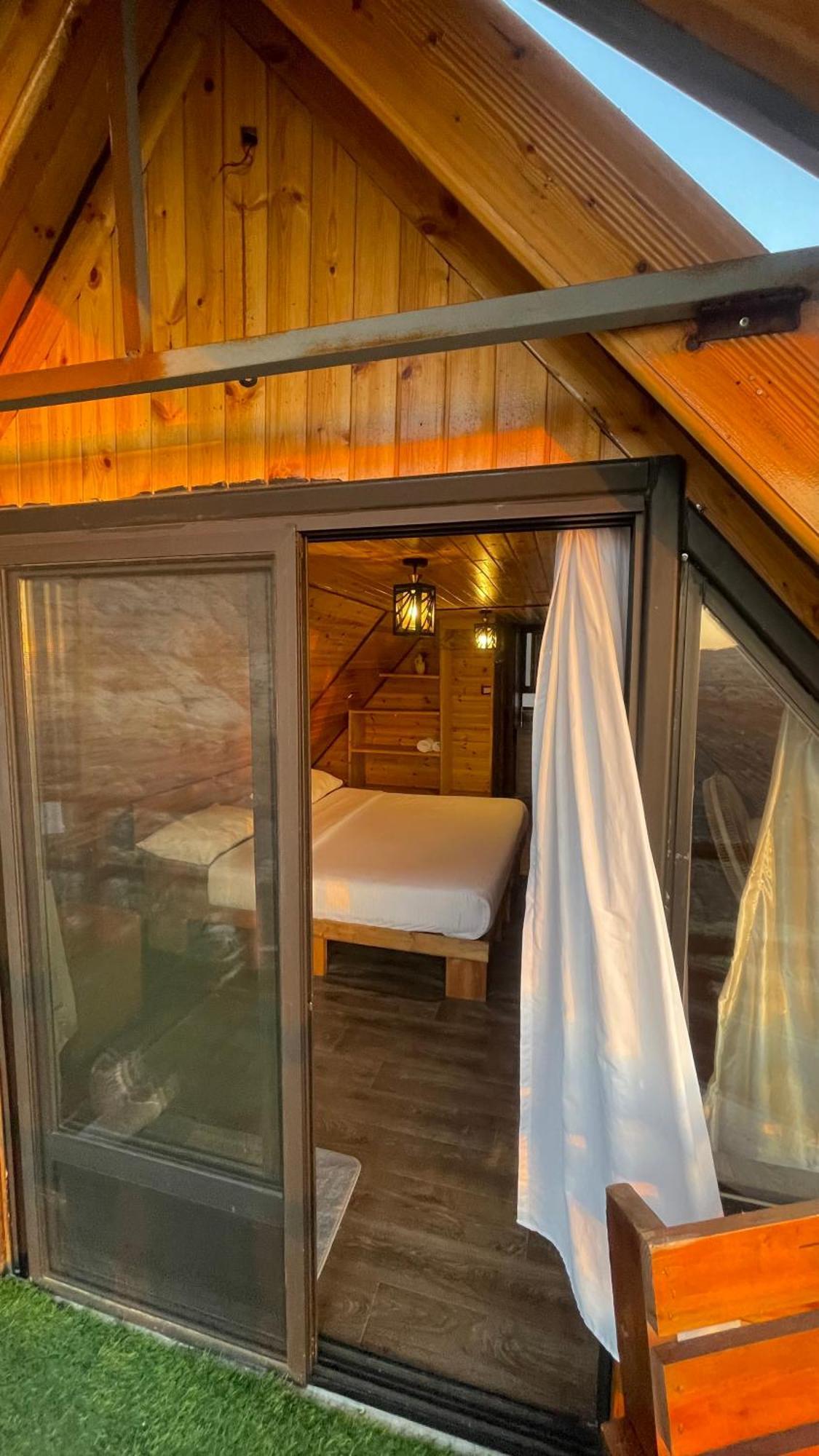 Hotel Dana Luxury Huts Extérieur photo