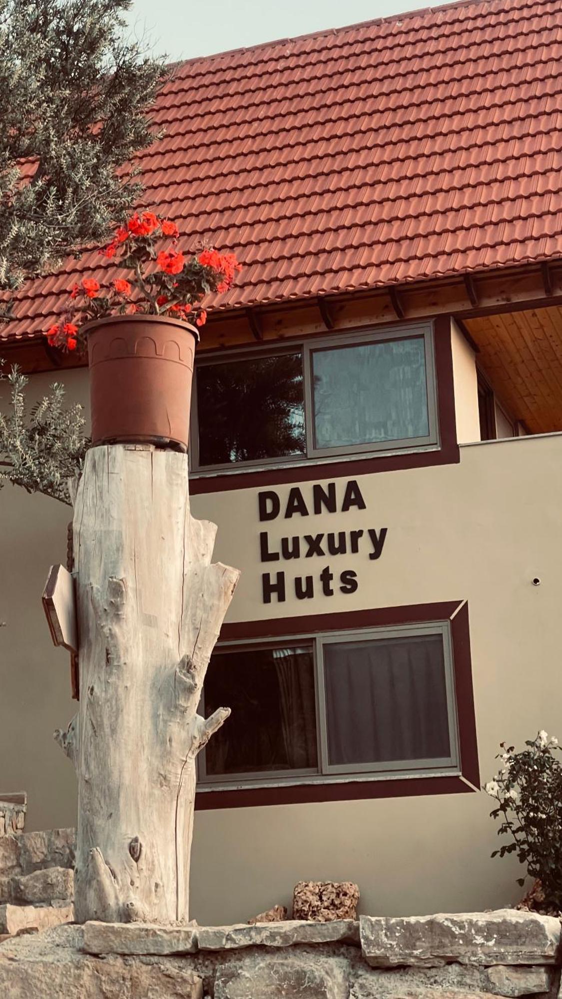 Hotel Dana Luxury Huts Extérieur photo